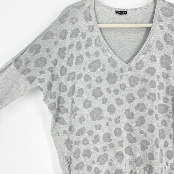 Express Gray Cotton Knit Pullover Animal Print Women's Size Small - Picture 4 of 11